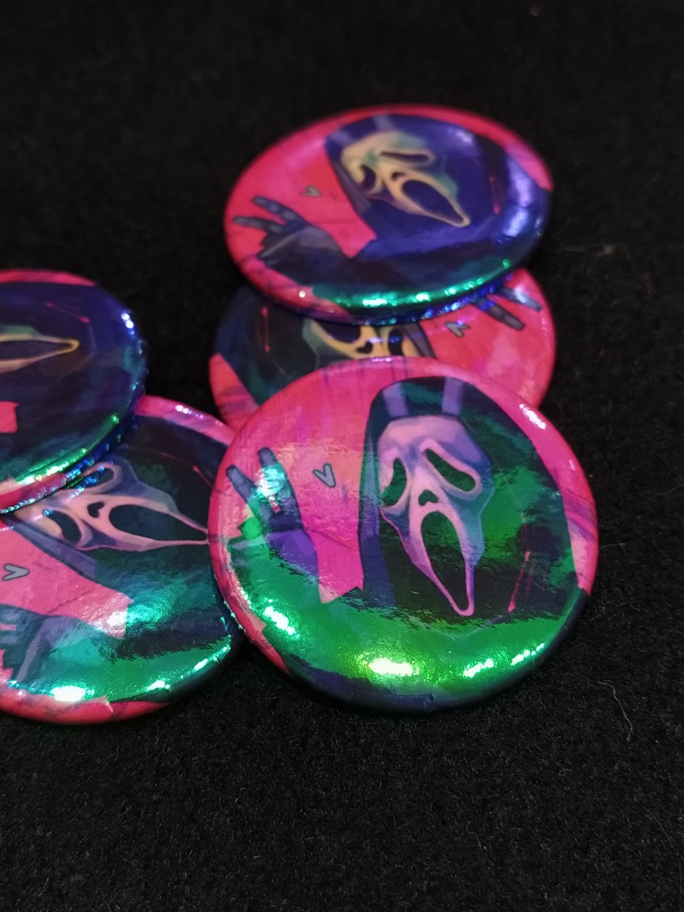 Значок «Гоустфейс» от гавайского