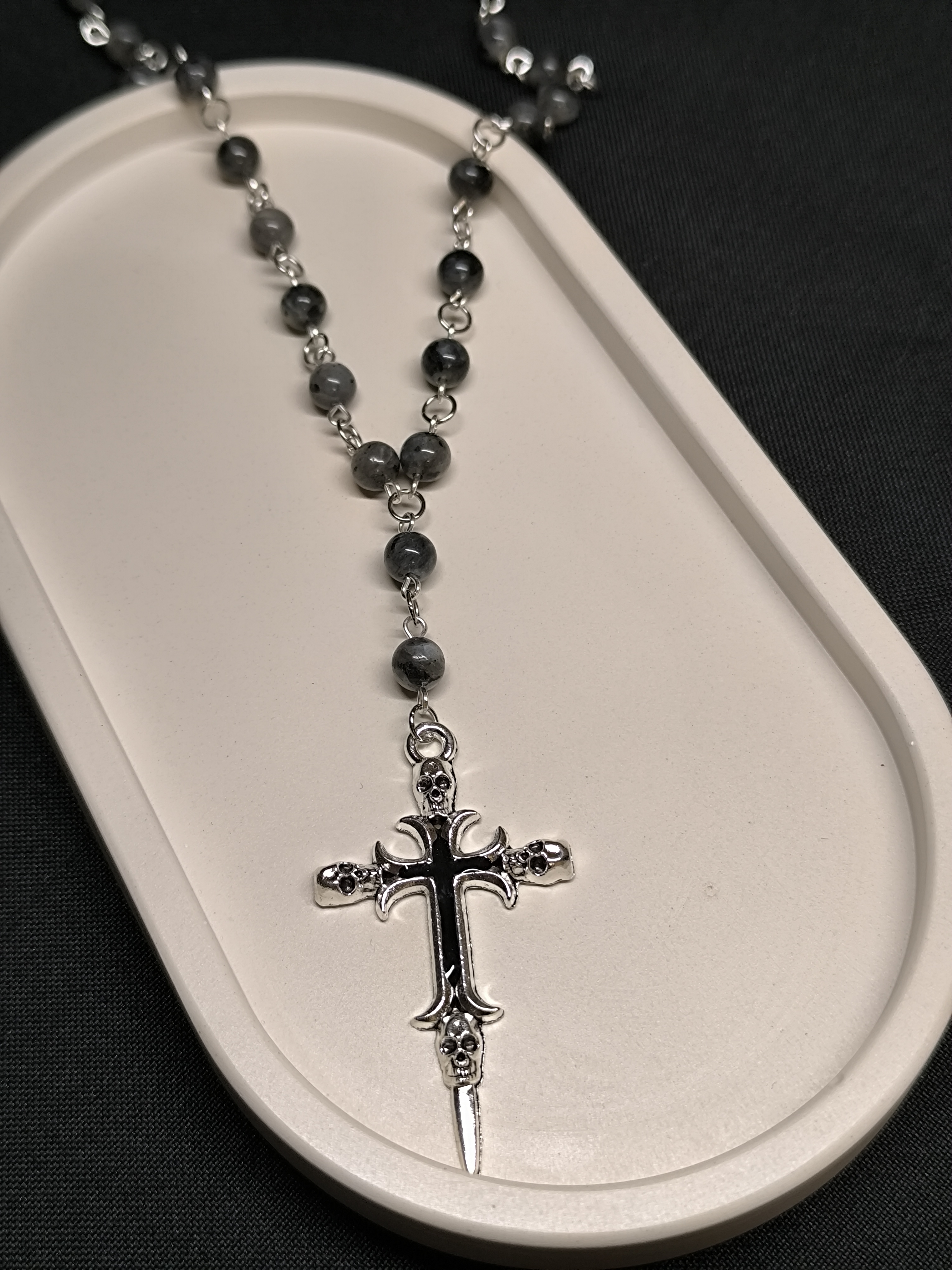 Сотуар из лабрадорита