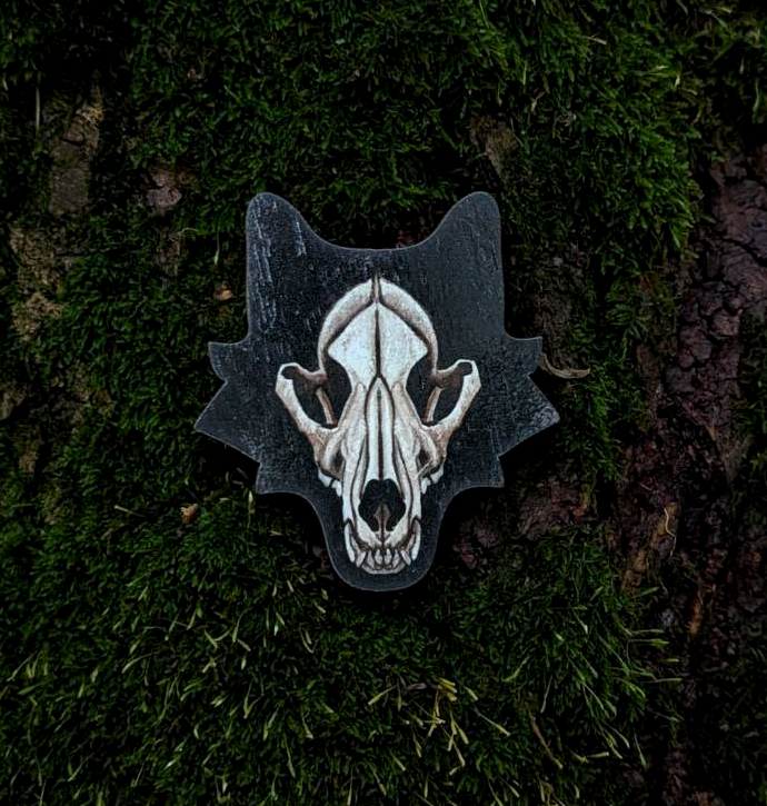 Пин дерево Череп волка