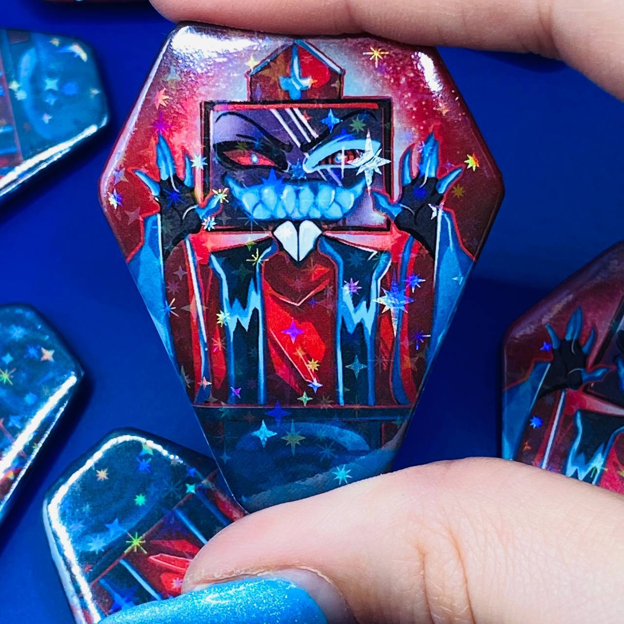 Значок гробик Вокс