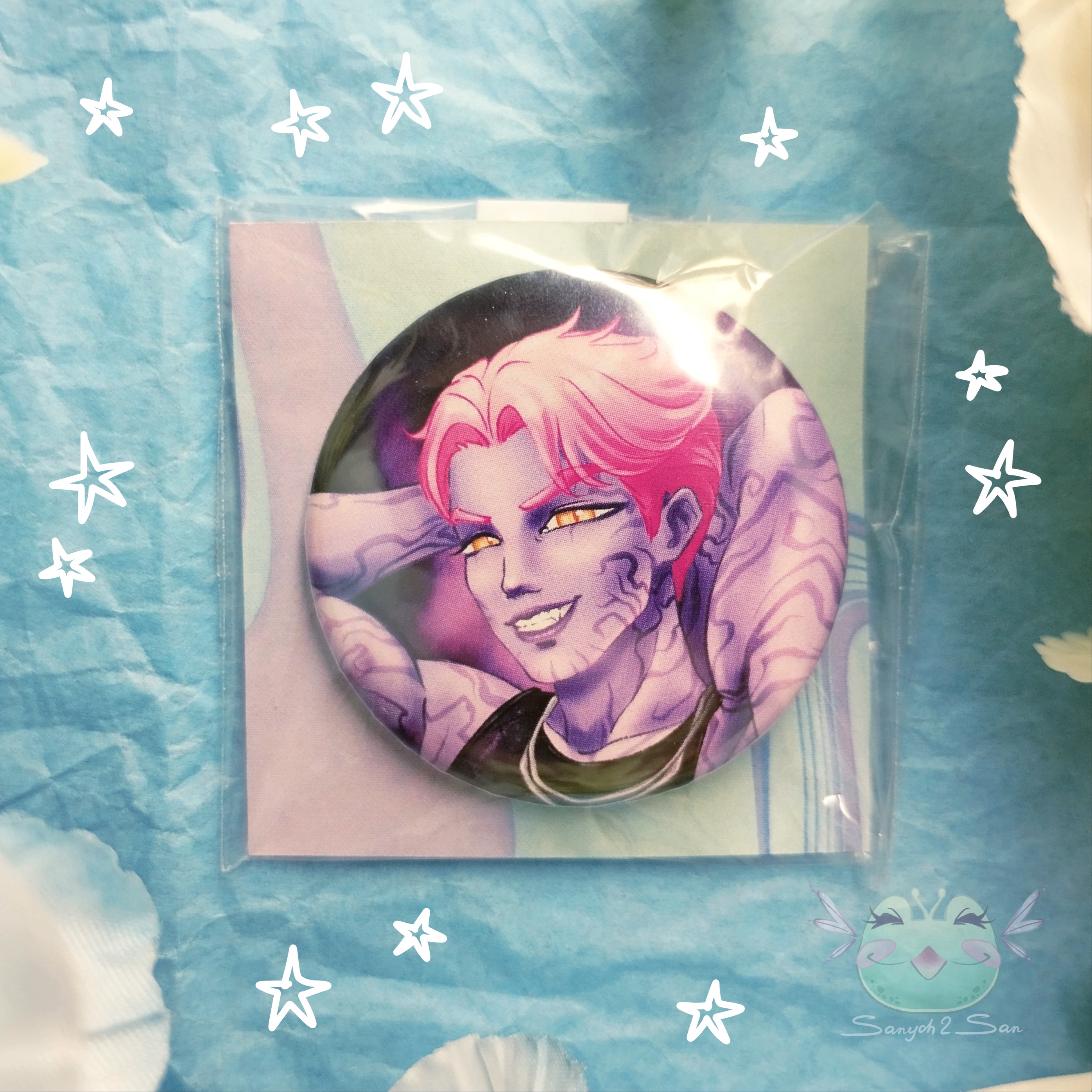 Значок KPOP D.H. ABBY, круг 37 мм, глянец