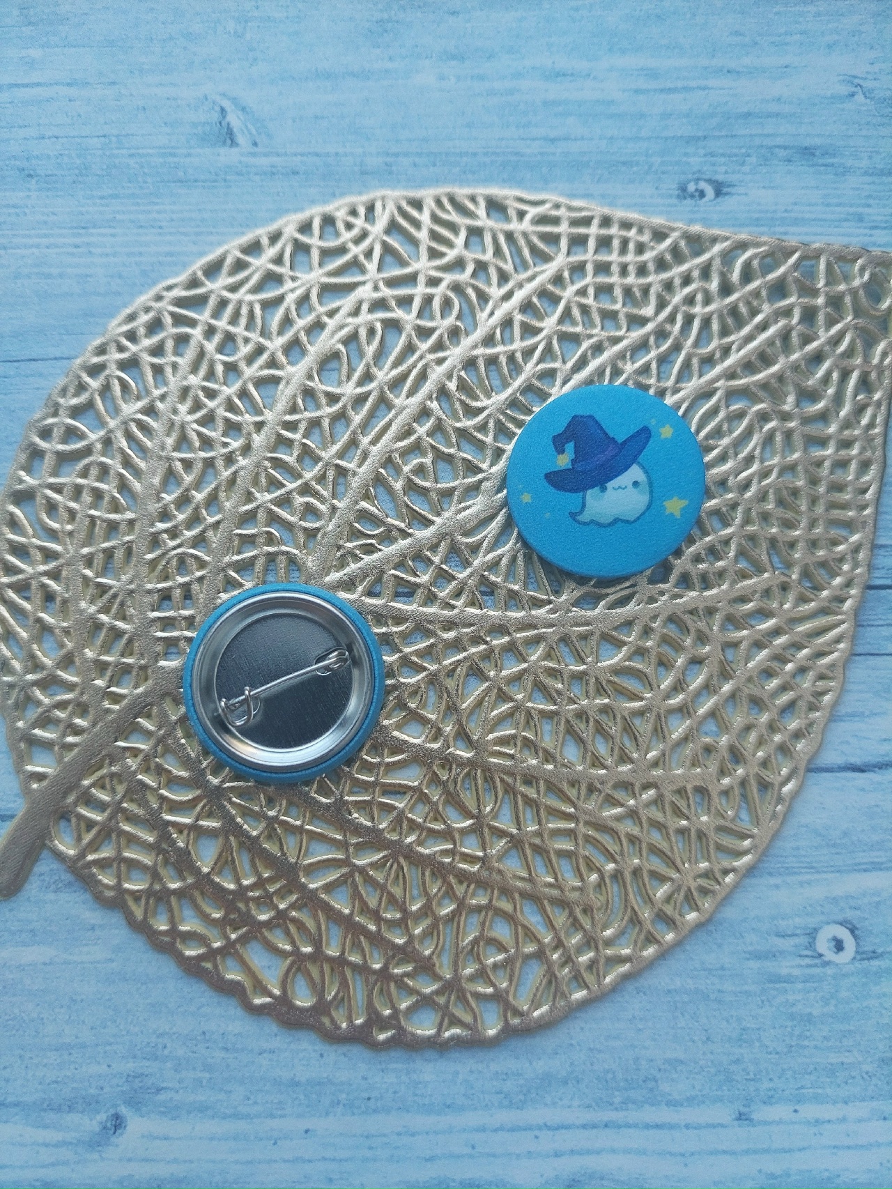 Значок 25мм Призрак ведьма