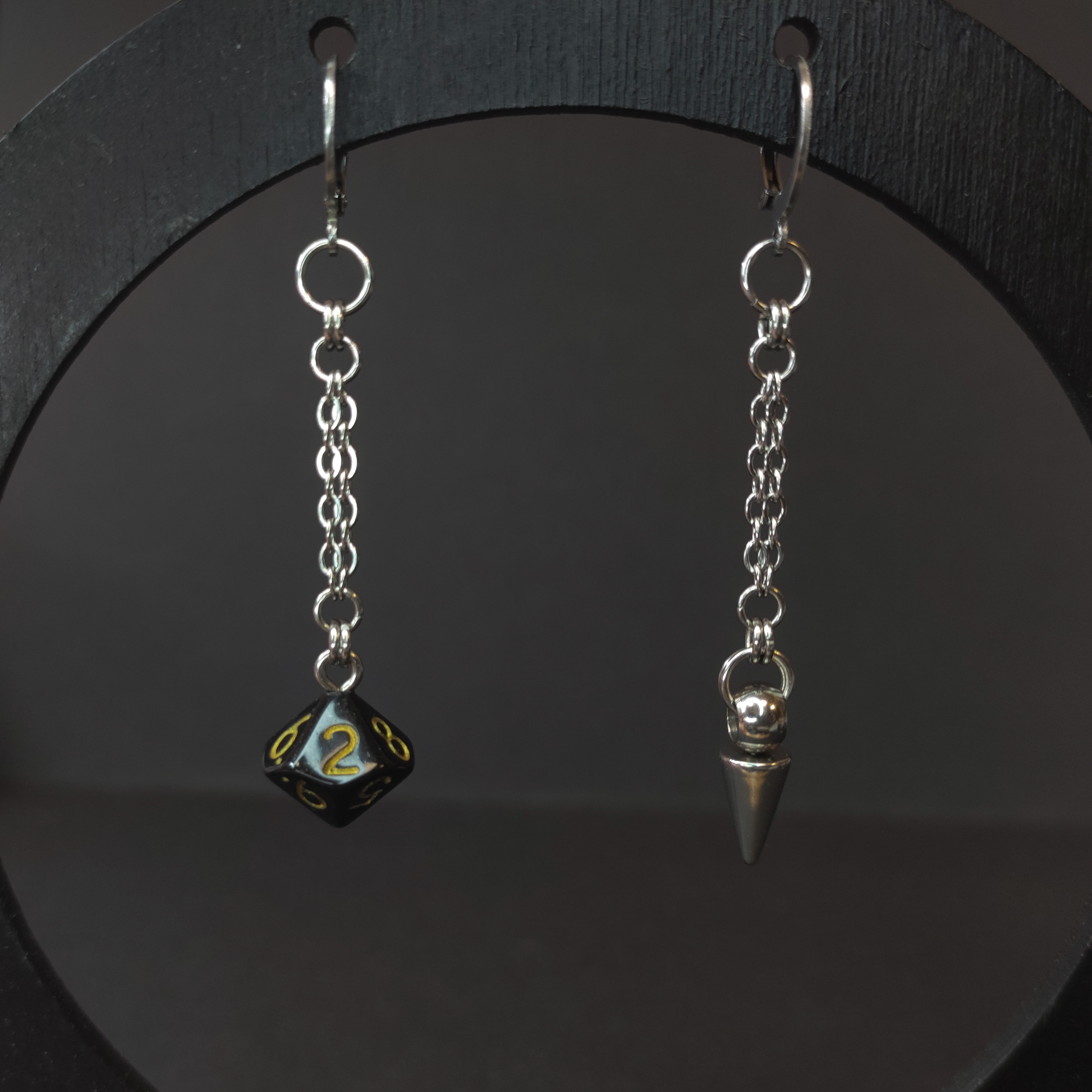 Серьги dnd "D10" фиолетовые (нерж. сталь)