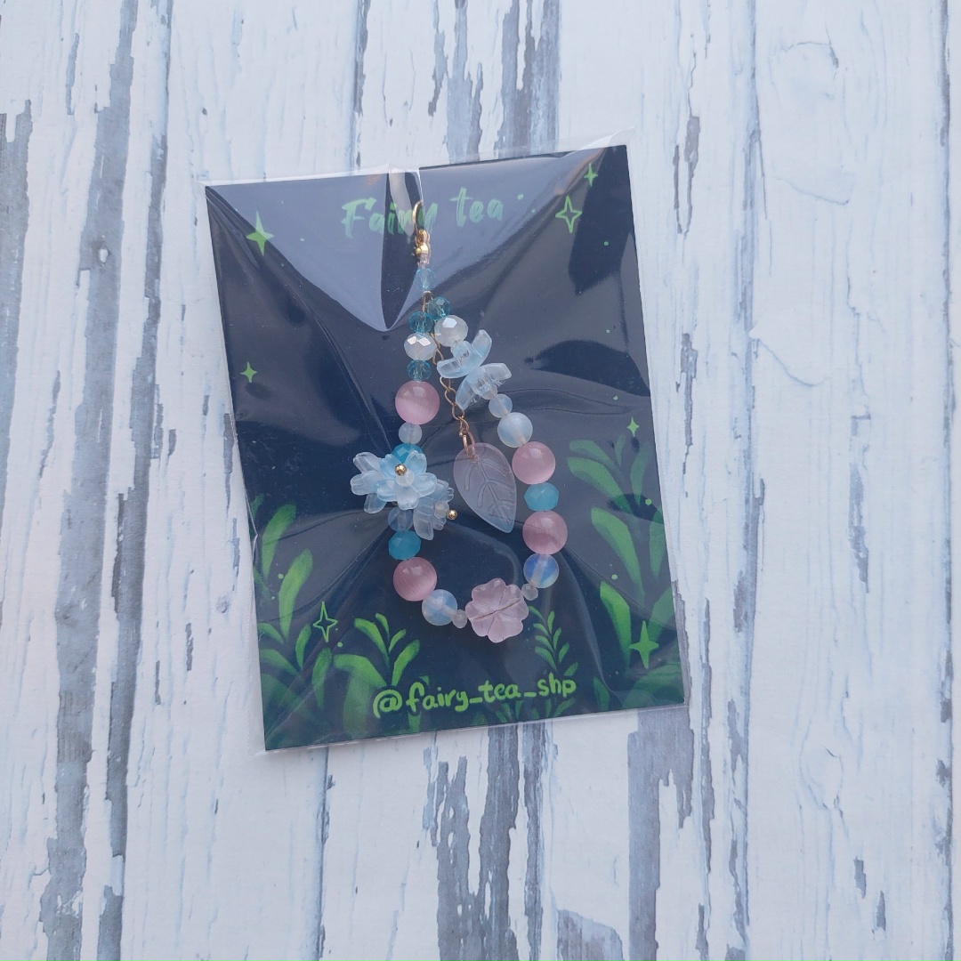 Брелок бусины цветок