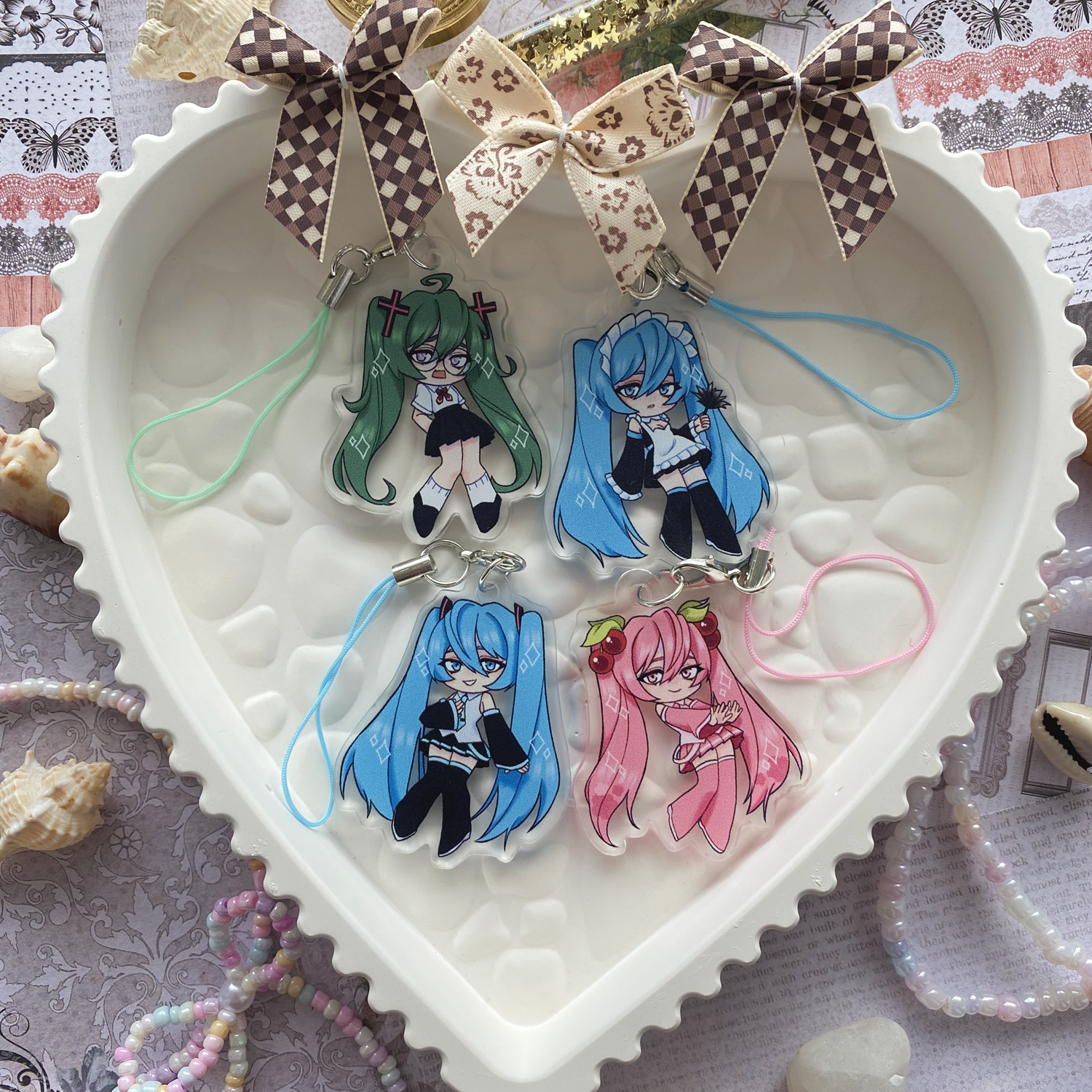 Гача-брелок "Мику"