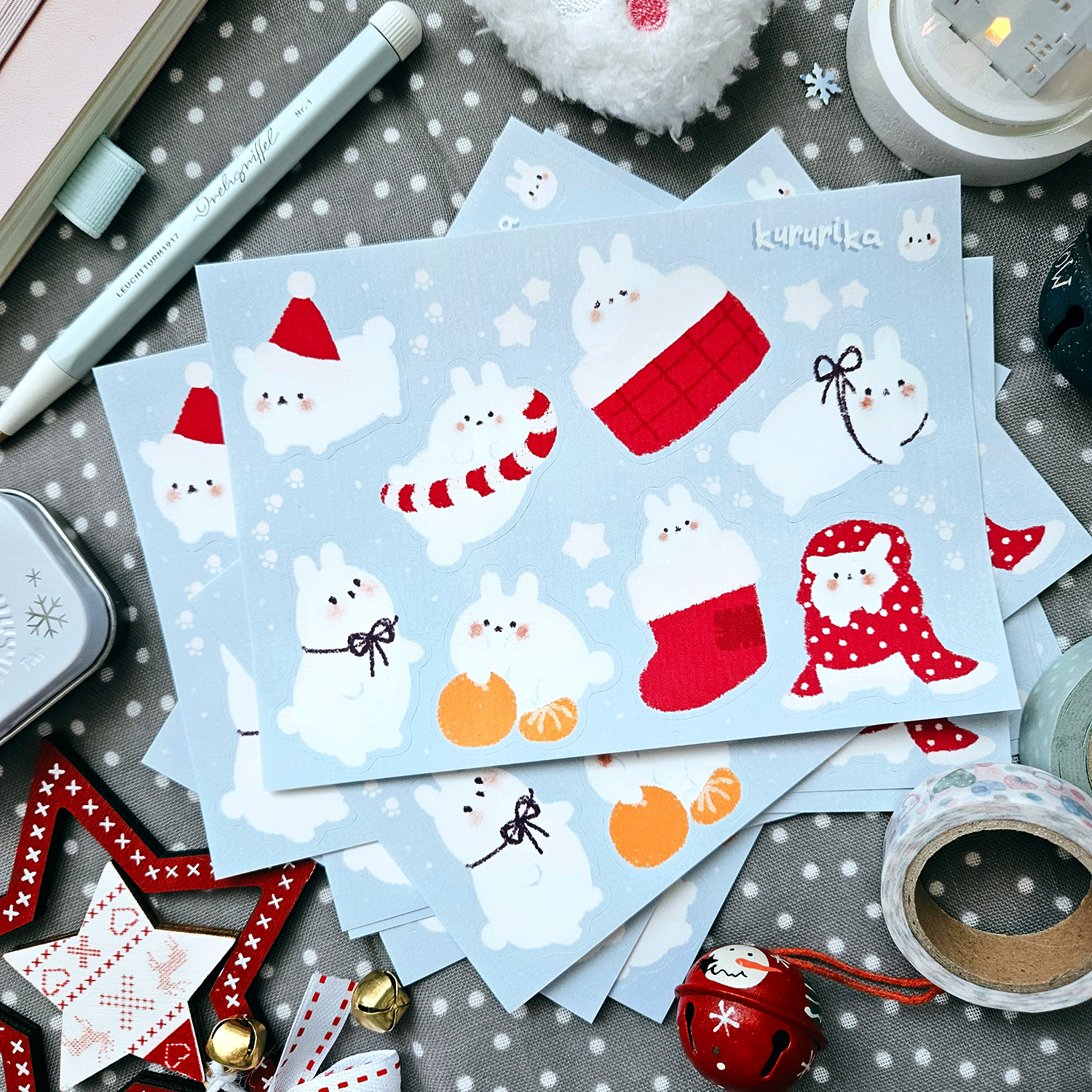 Стикерпак А6 зайцы зима