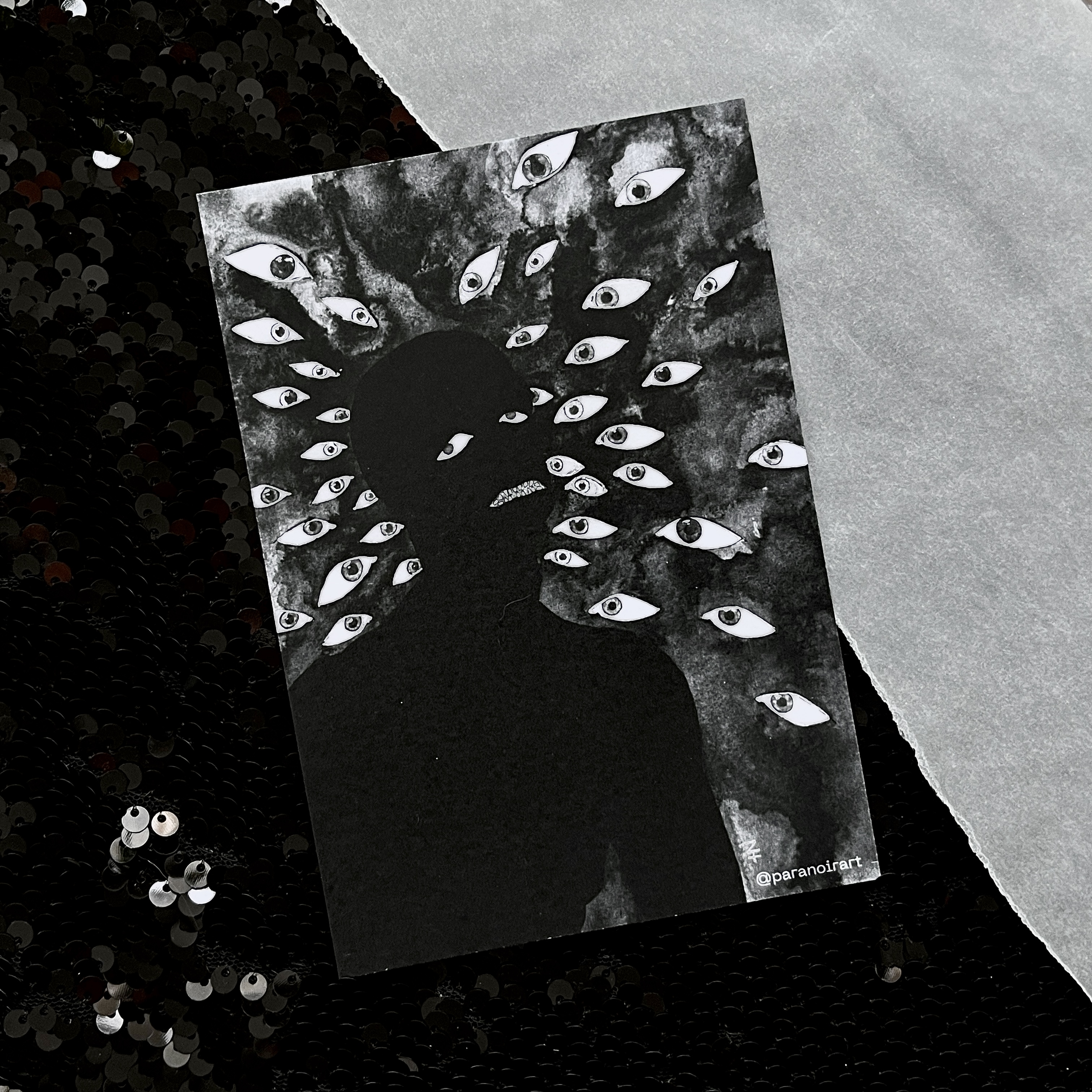 Открытка А6 "Все смотрят"