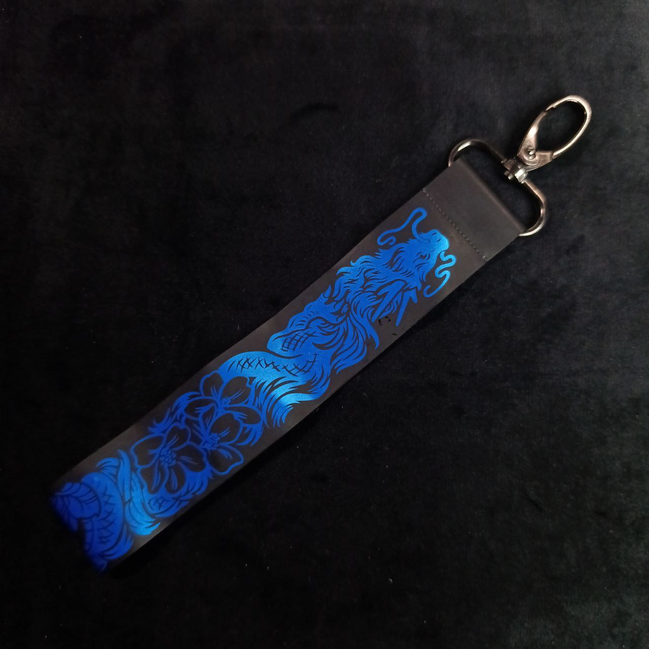 Брелок-лента синяя