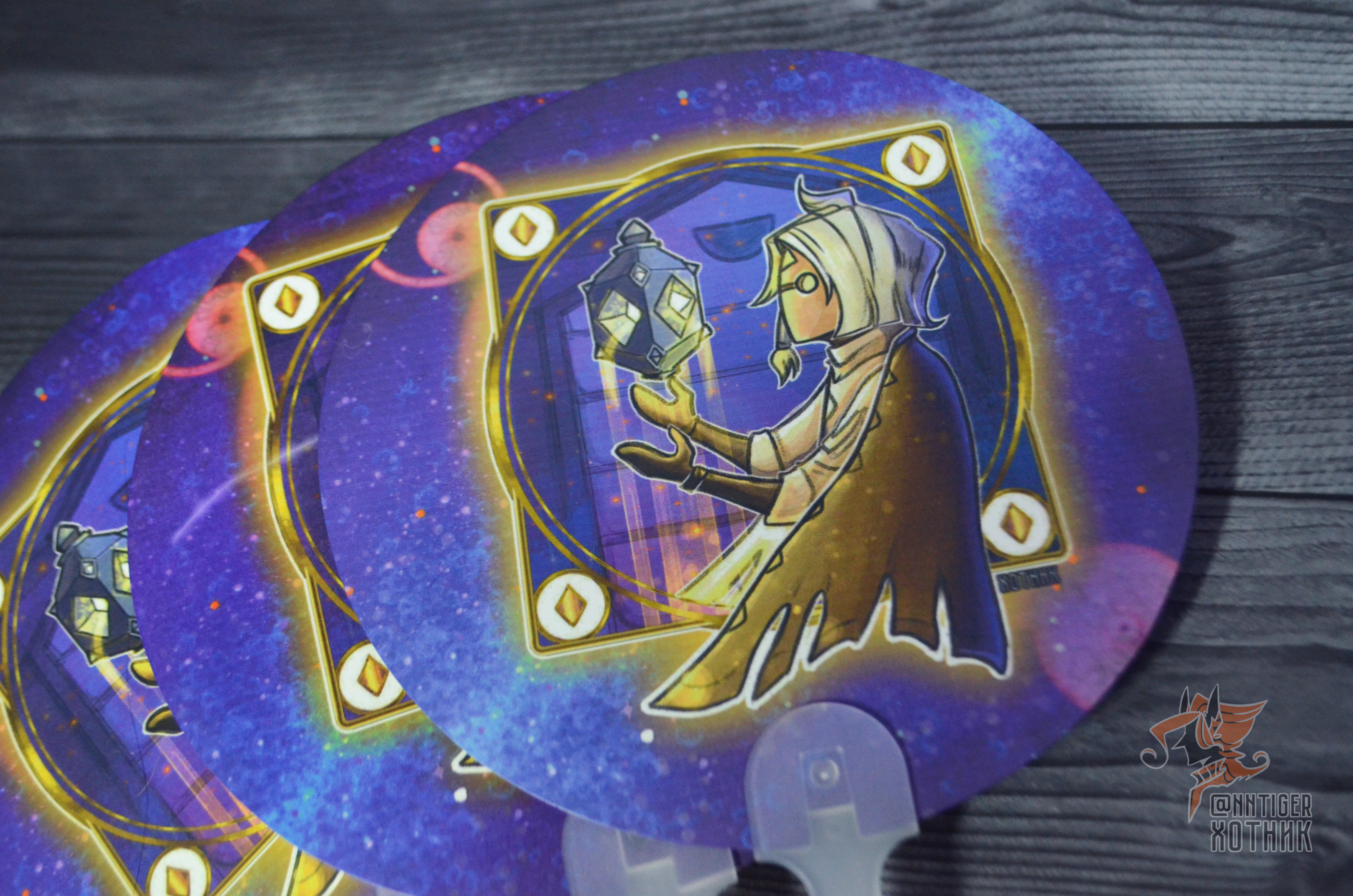 Веер пластиковый "Скайкид"