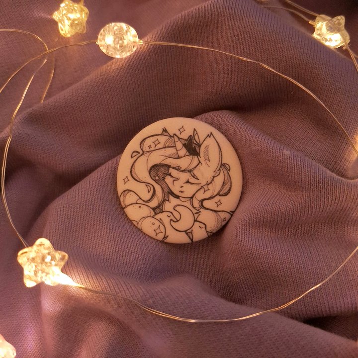 Значок Луна на облаке