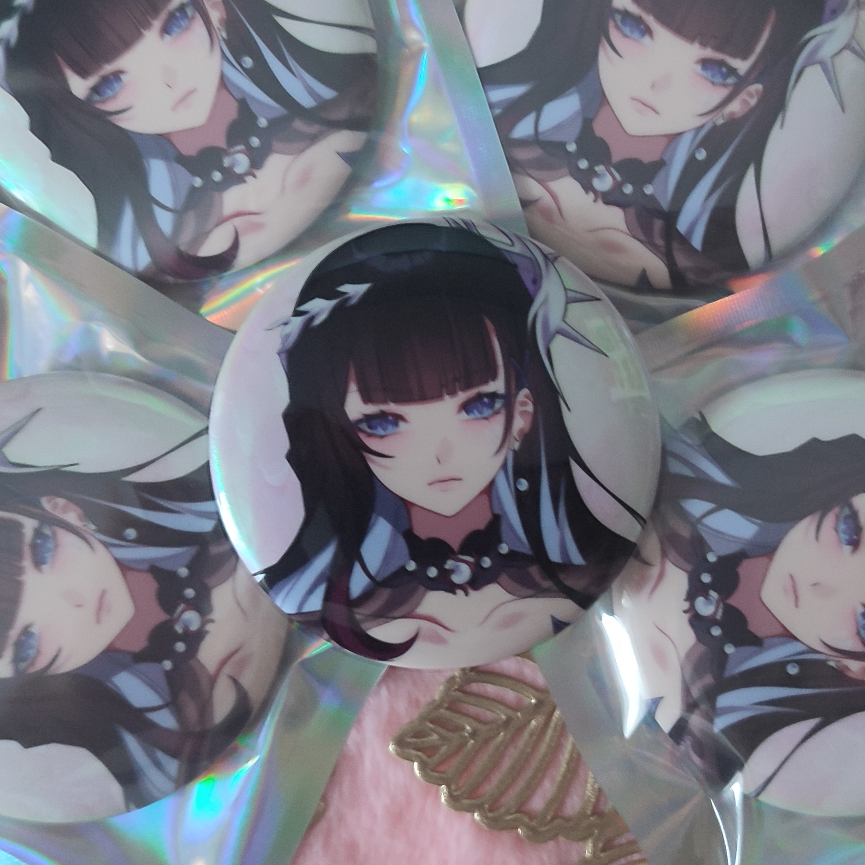 Значок голо "Гисиленса"