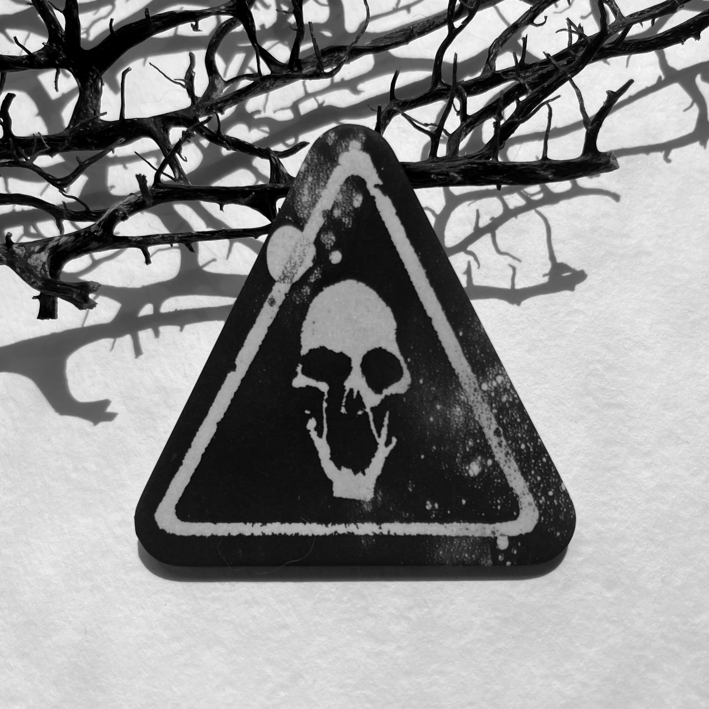 Значок треугольник БУ