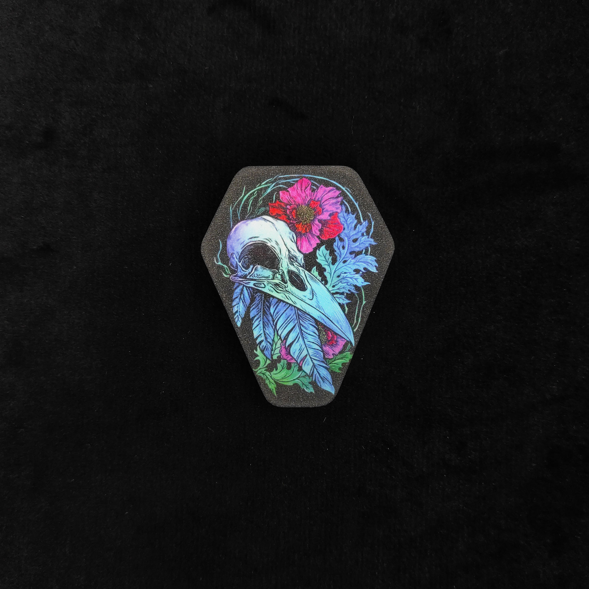 Значок гробик Череп ворона