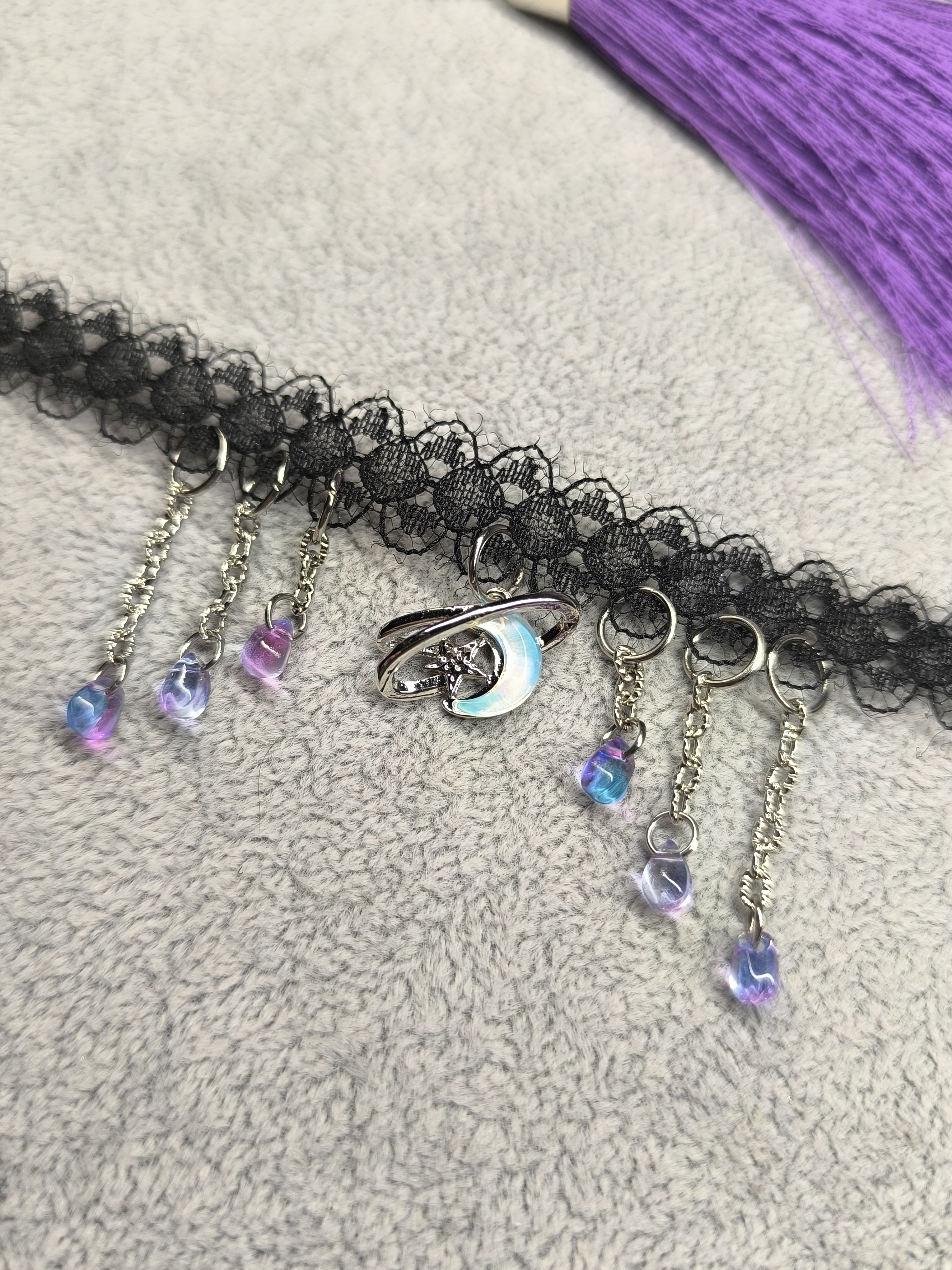 Чокер синий полумесяц и звезда