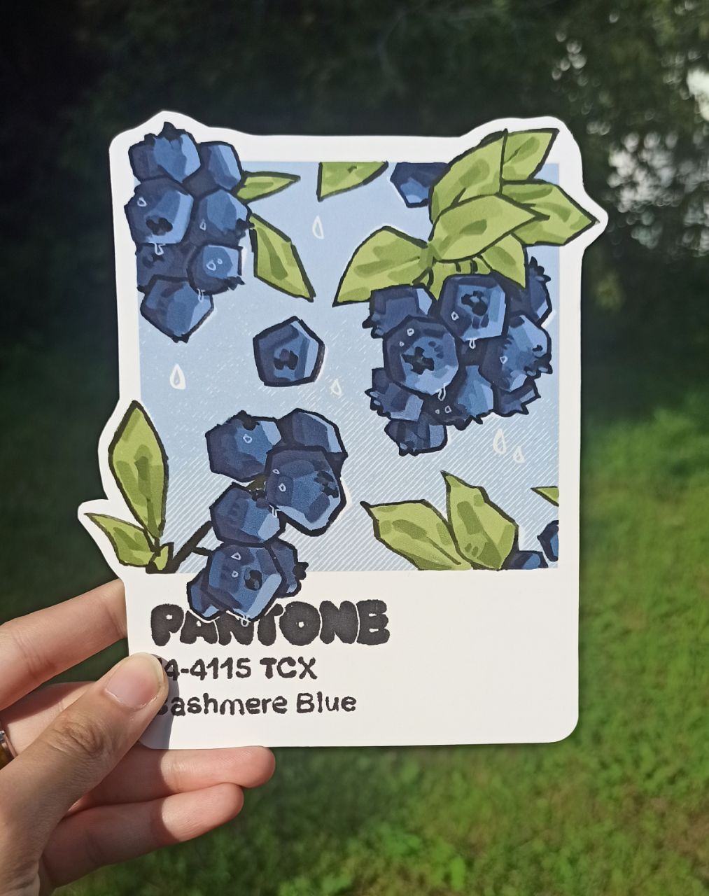 Фигурная открытка голубика