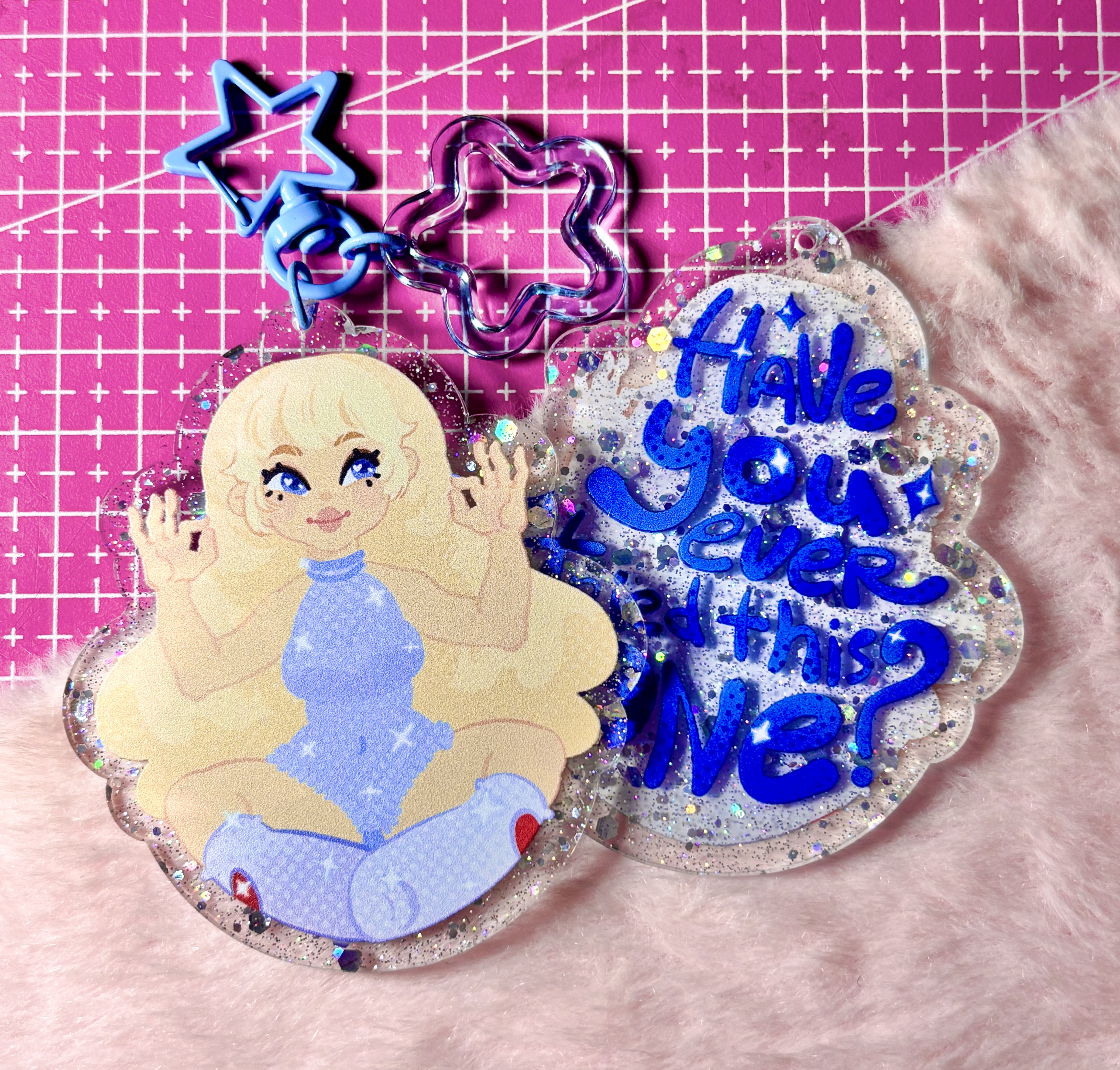 Брелок "Сабрина Карпентер"