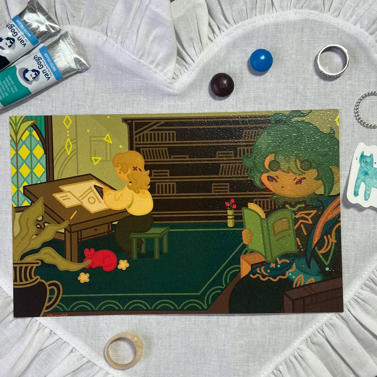 Принт “каветамы в комнате”