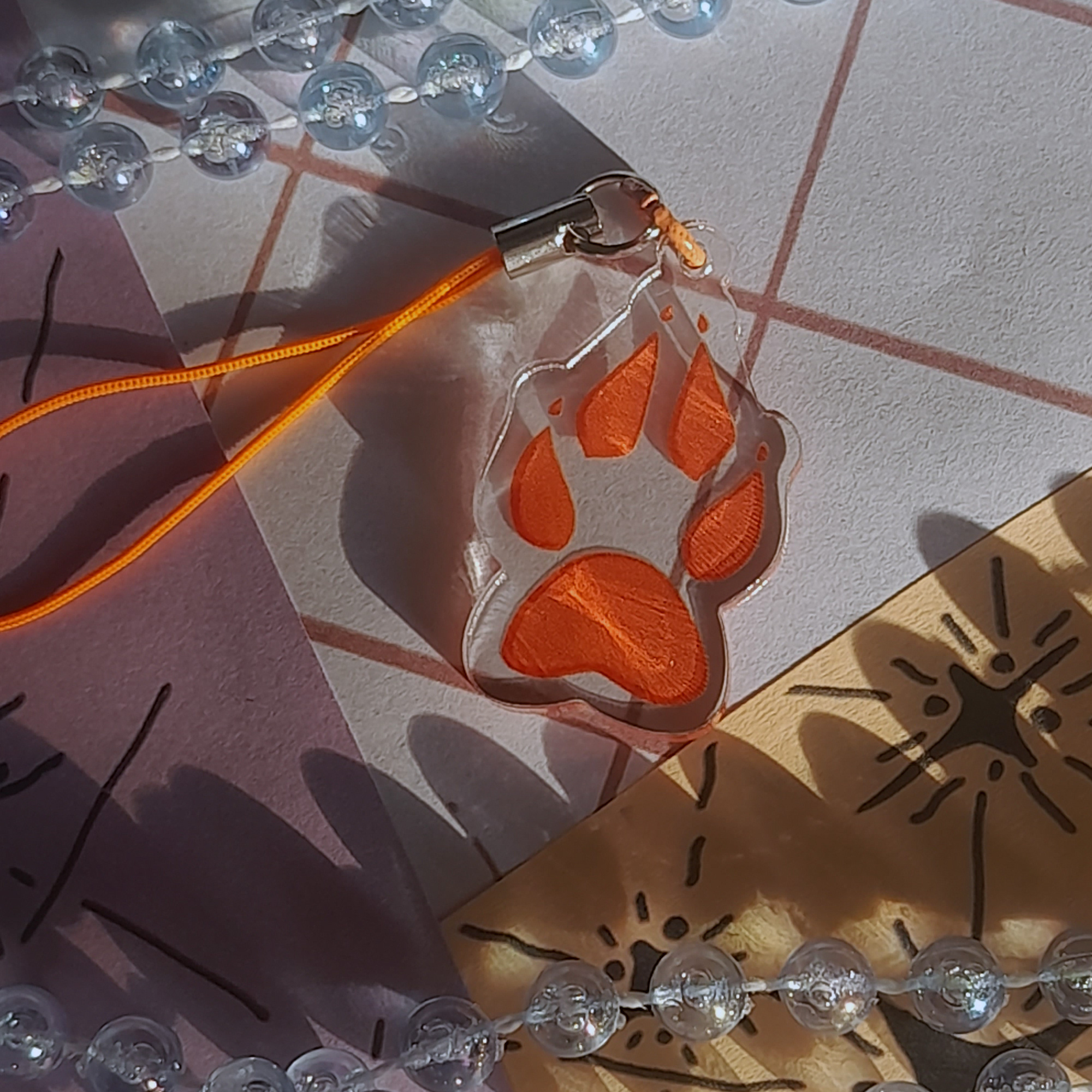 акриловый брелок 2см "лапка"