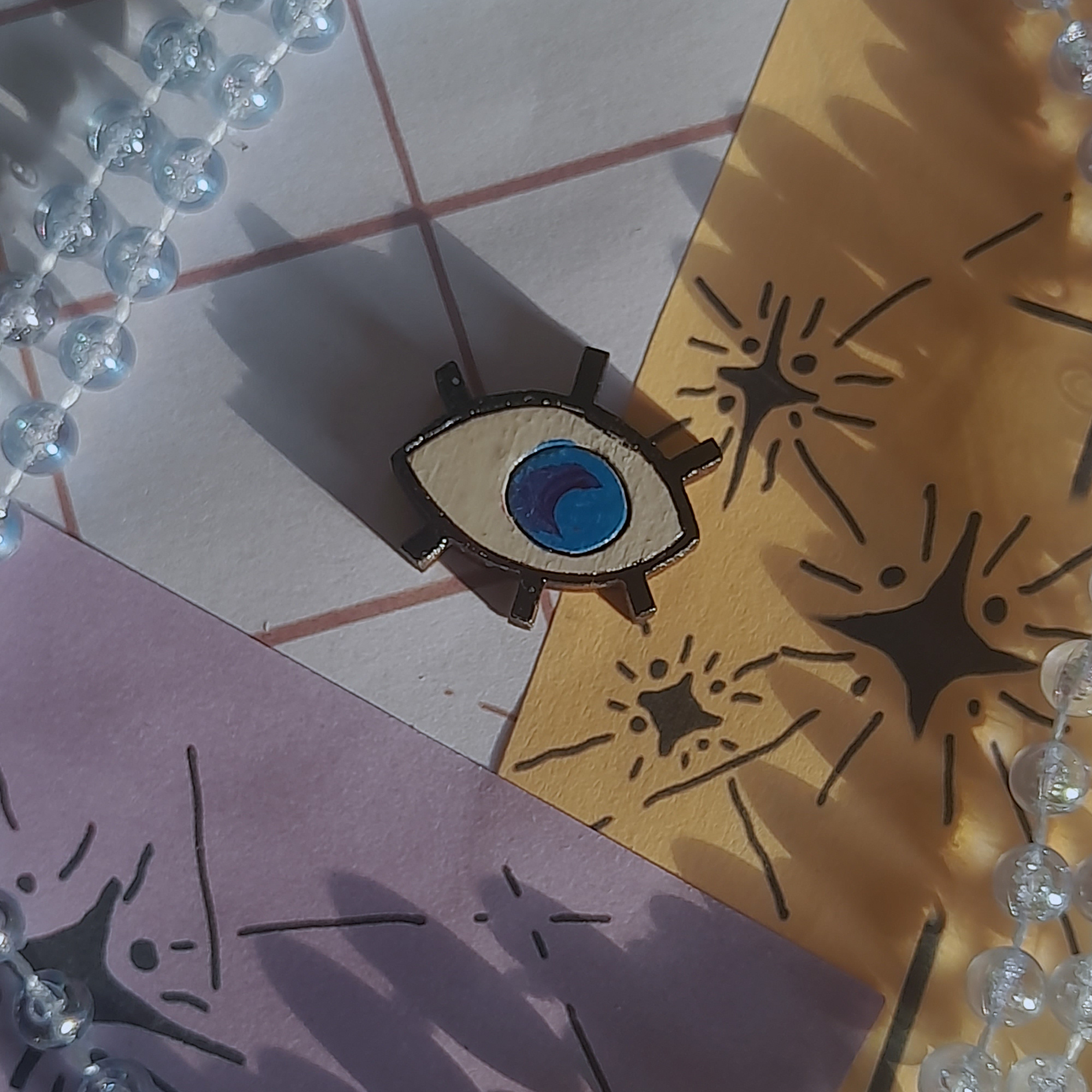 значок деревянный " глаз"