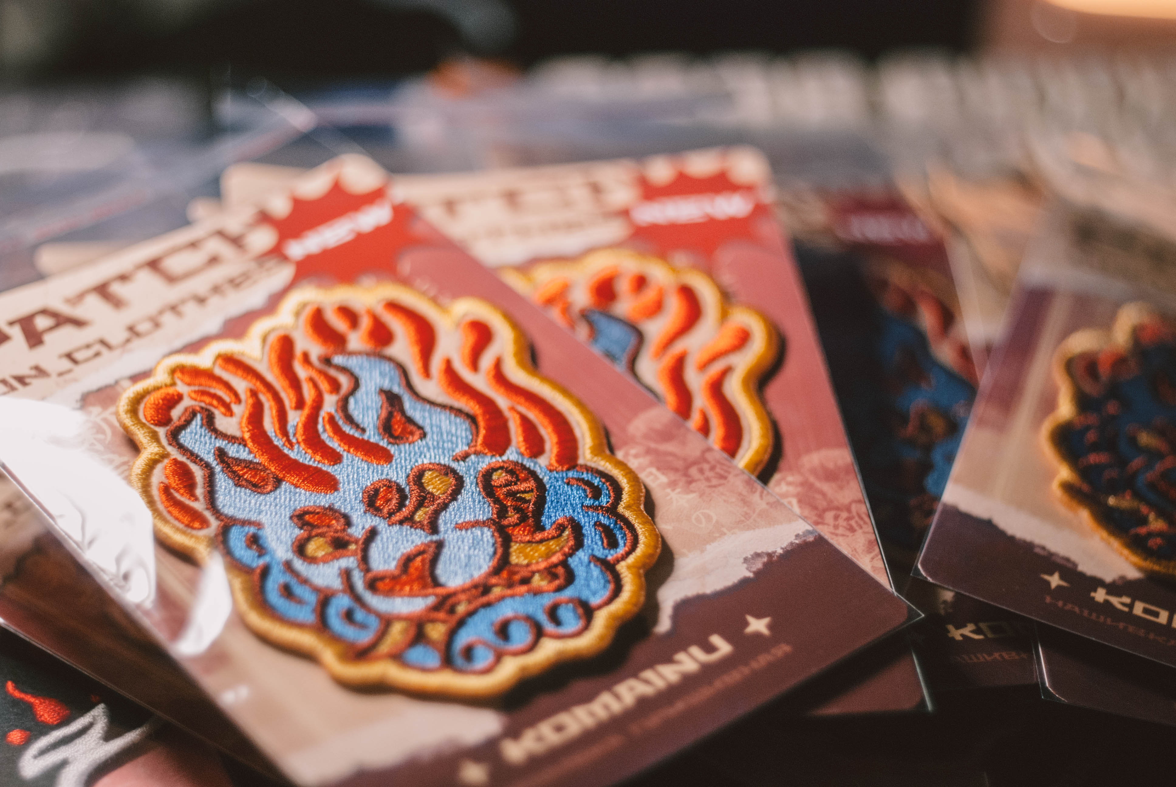 Нашивка Комаину