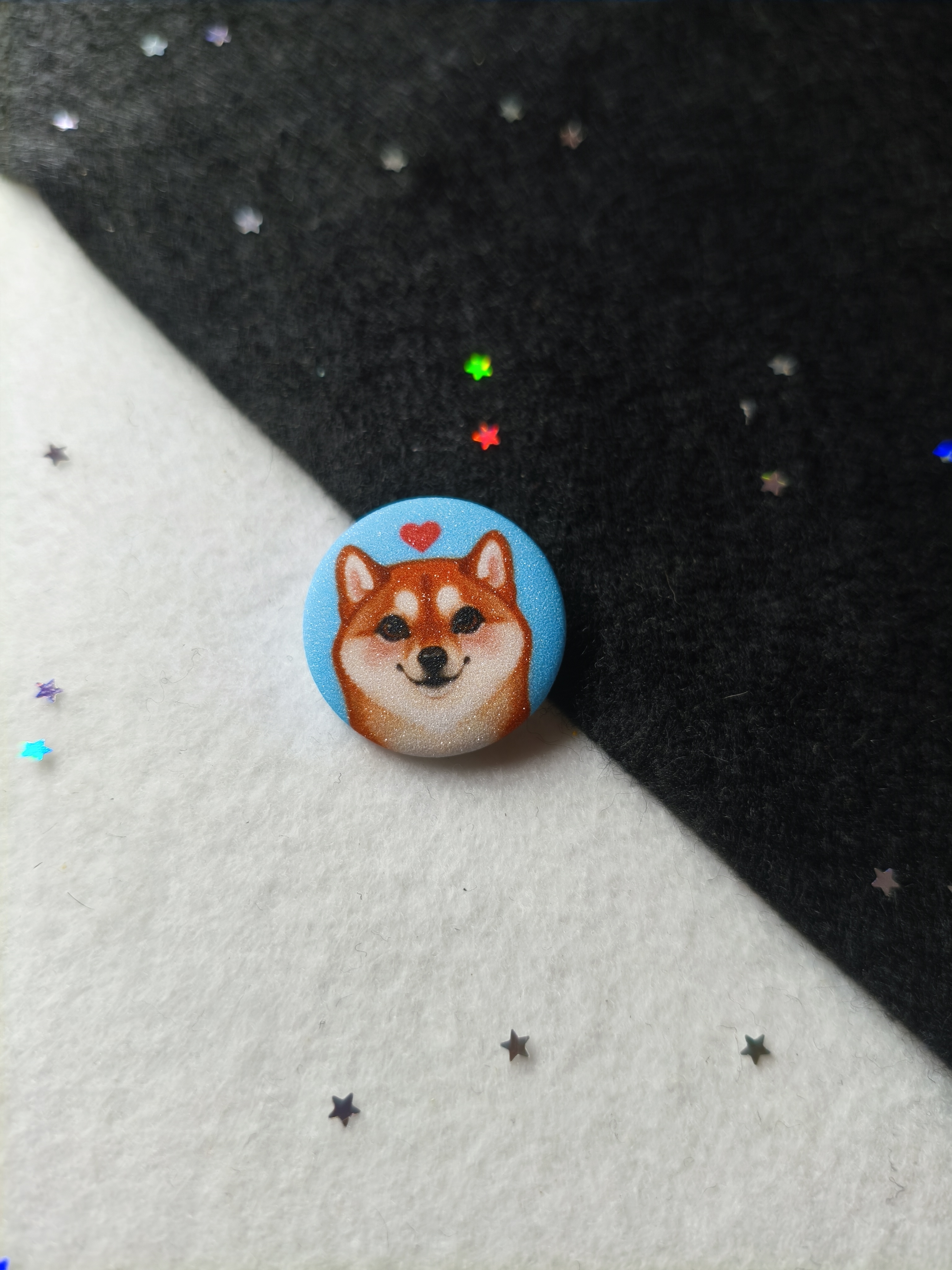 Значок 25мм шиба-ину