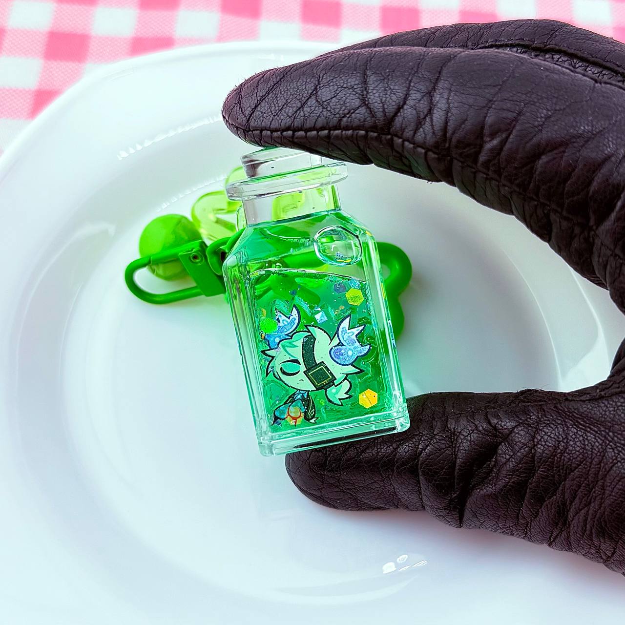 Брелок бутылочка Медкит Phighting