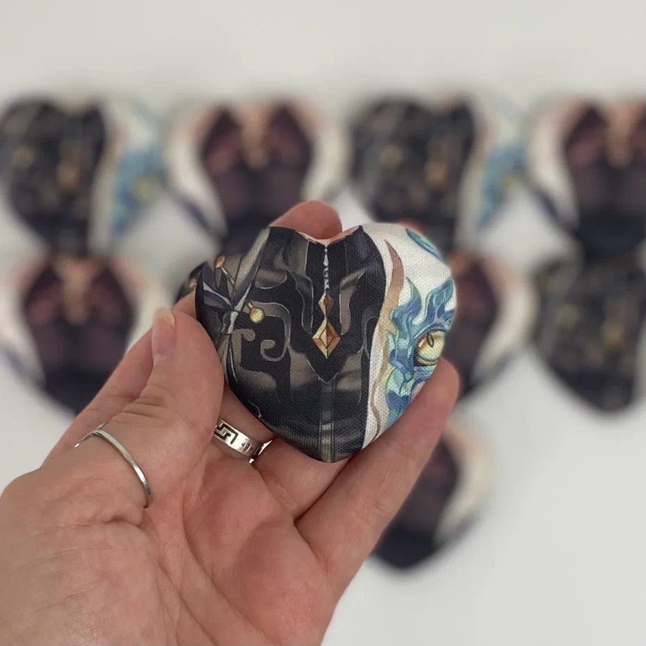 Антистресс значок "Дань Хэн"