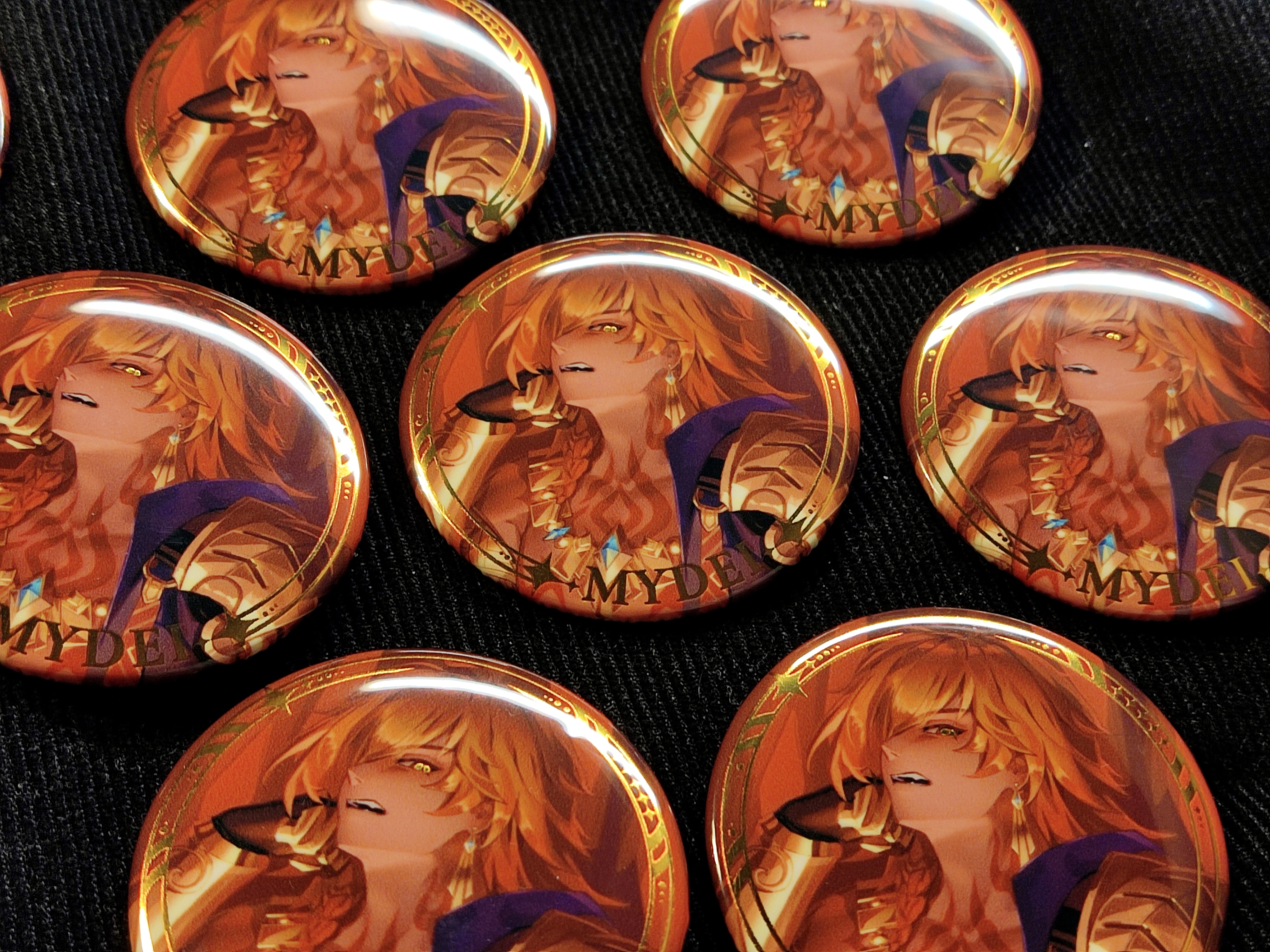 Значок с золотом "Мидей"