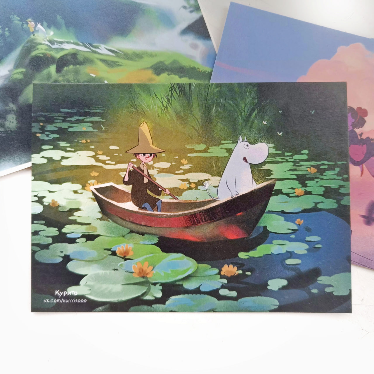 Открытка "Муми-троль в лодке"