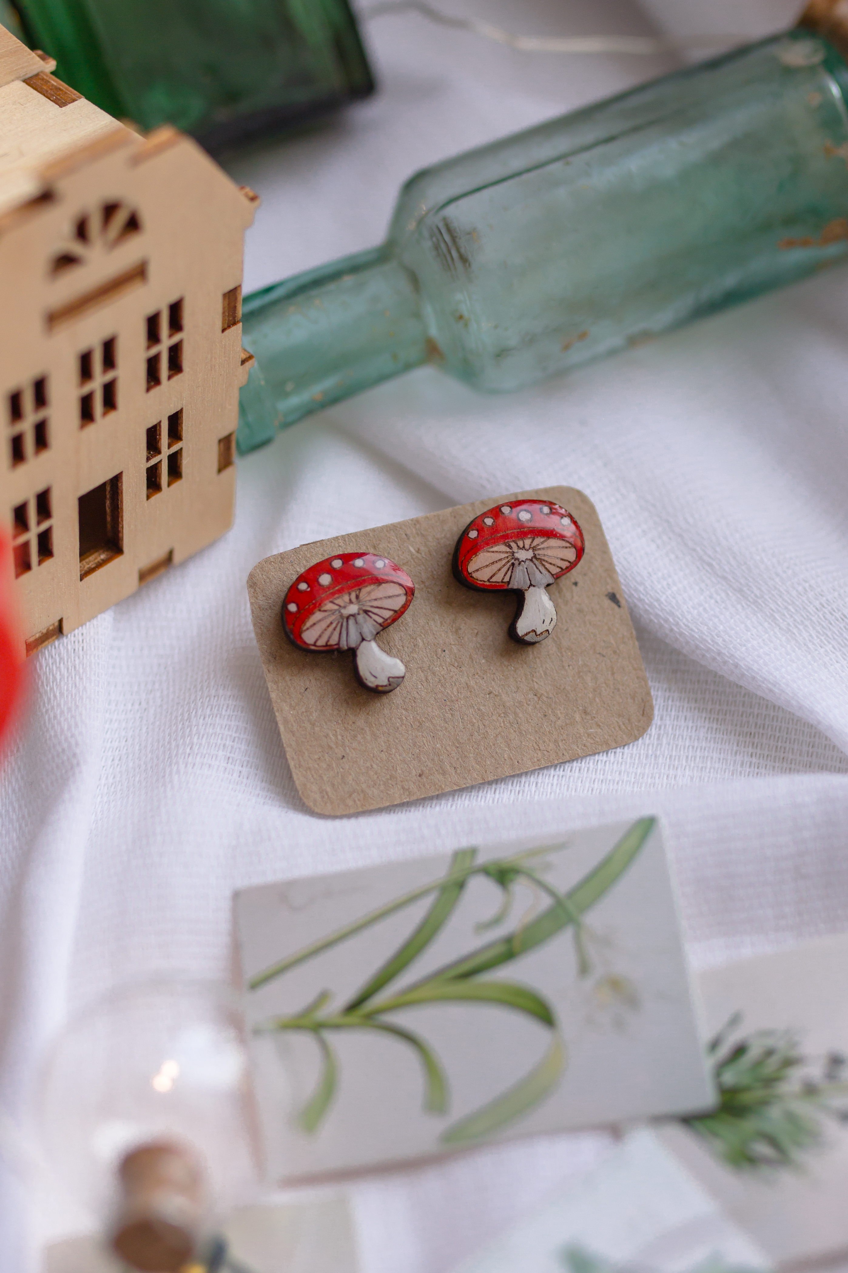 Серьги-гвоздики Мухоморы