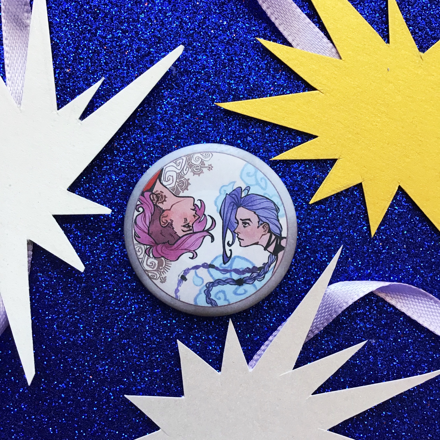 Значок Джинкс и Вай. Аркейн