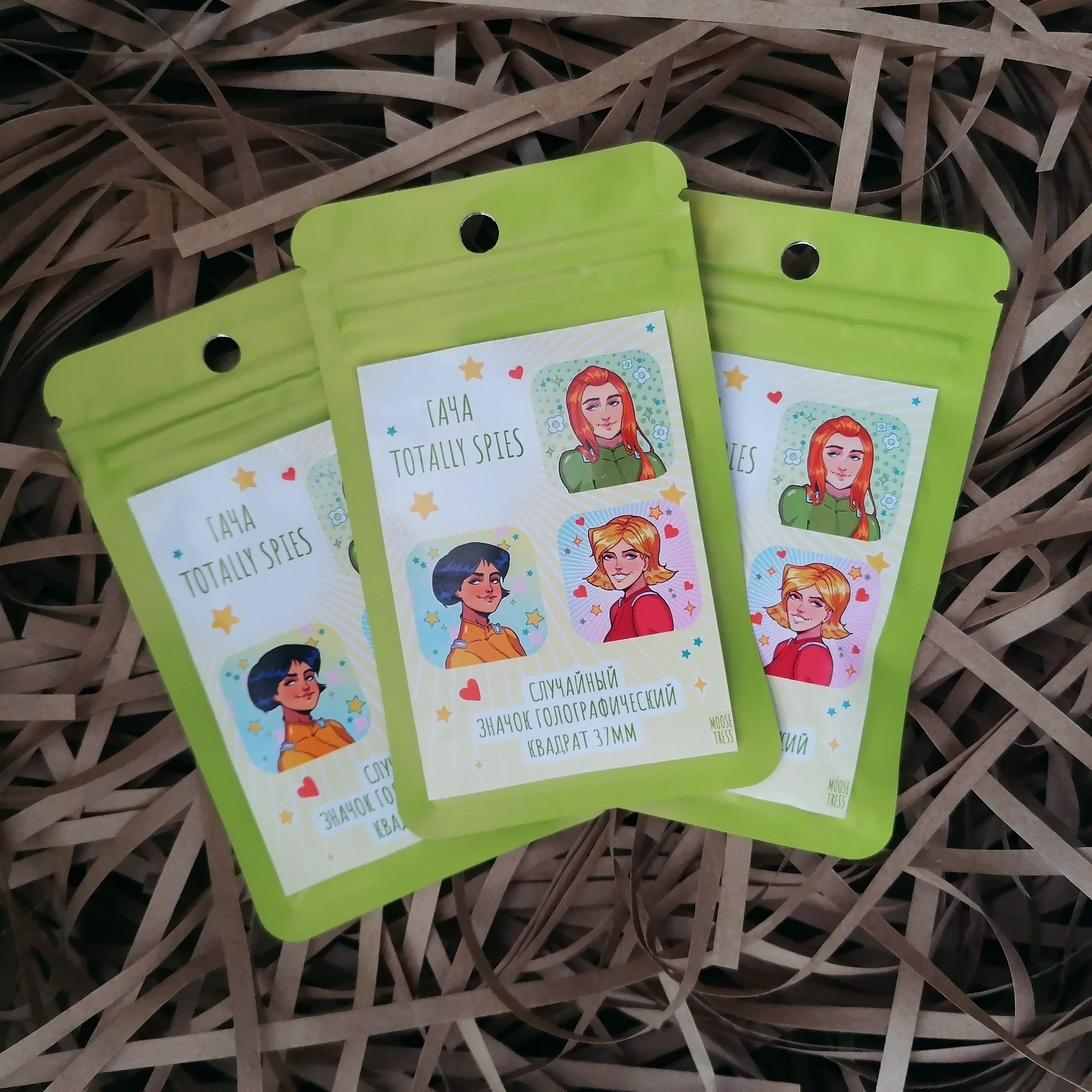Гача значок квадрат Totally Spies