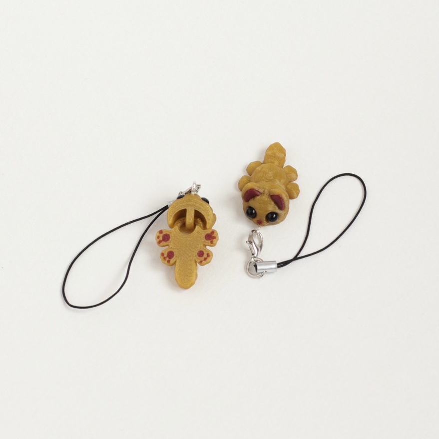 Котик золотой с бордовыми ушками