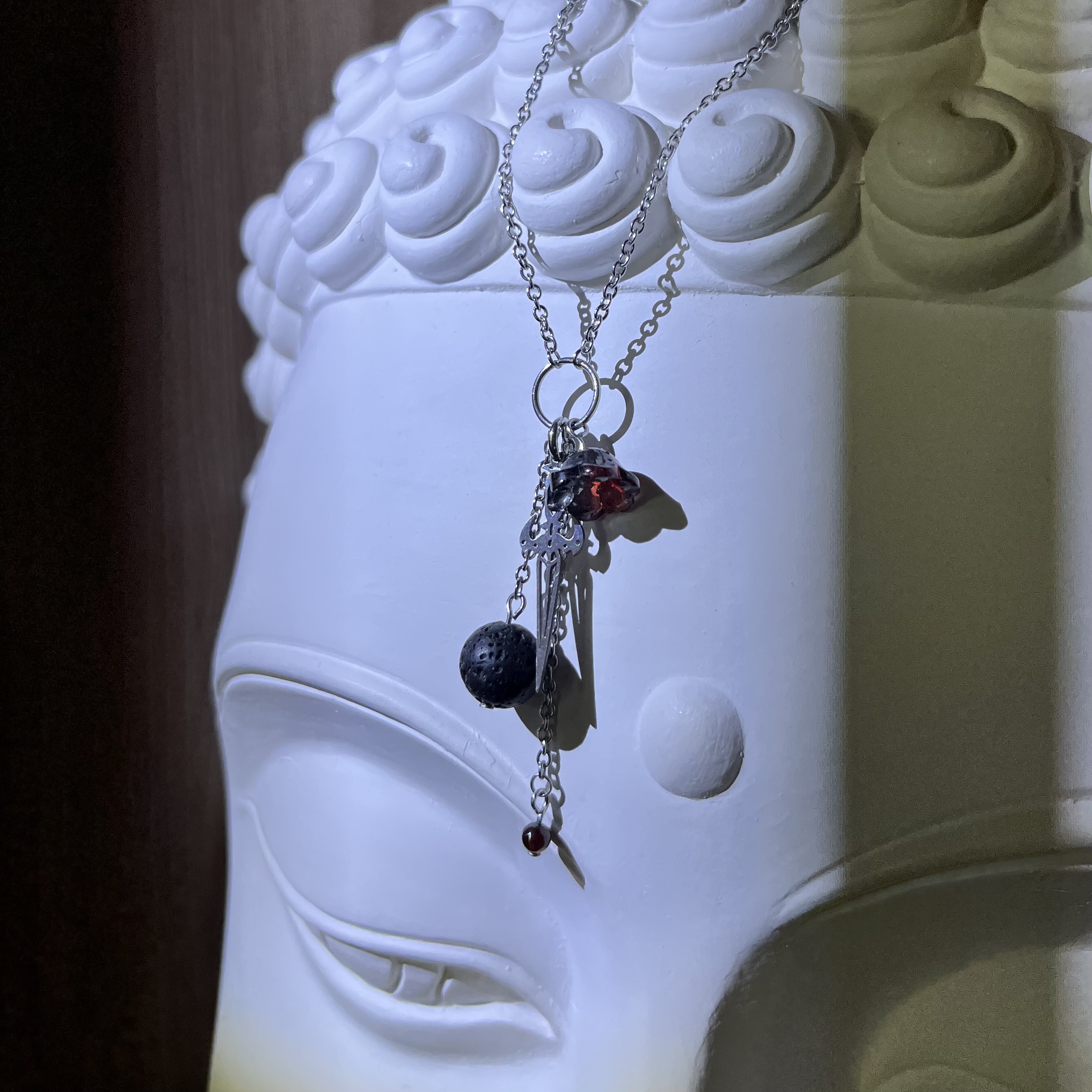 Подвеска «Сила». Длина: 50см.