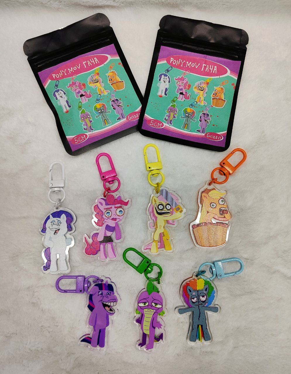 Гача брелок 5см пони мув